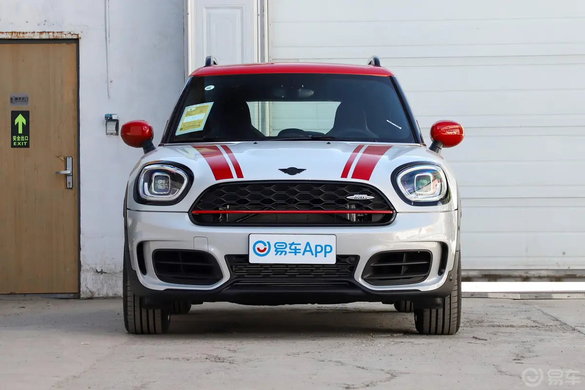 MINI JCW COUNTRYMAN2.0T JOHN COOPER WORKS ALL-IN正前水平