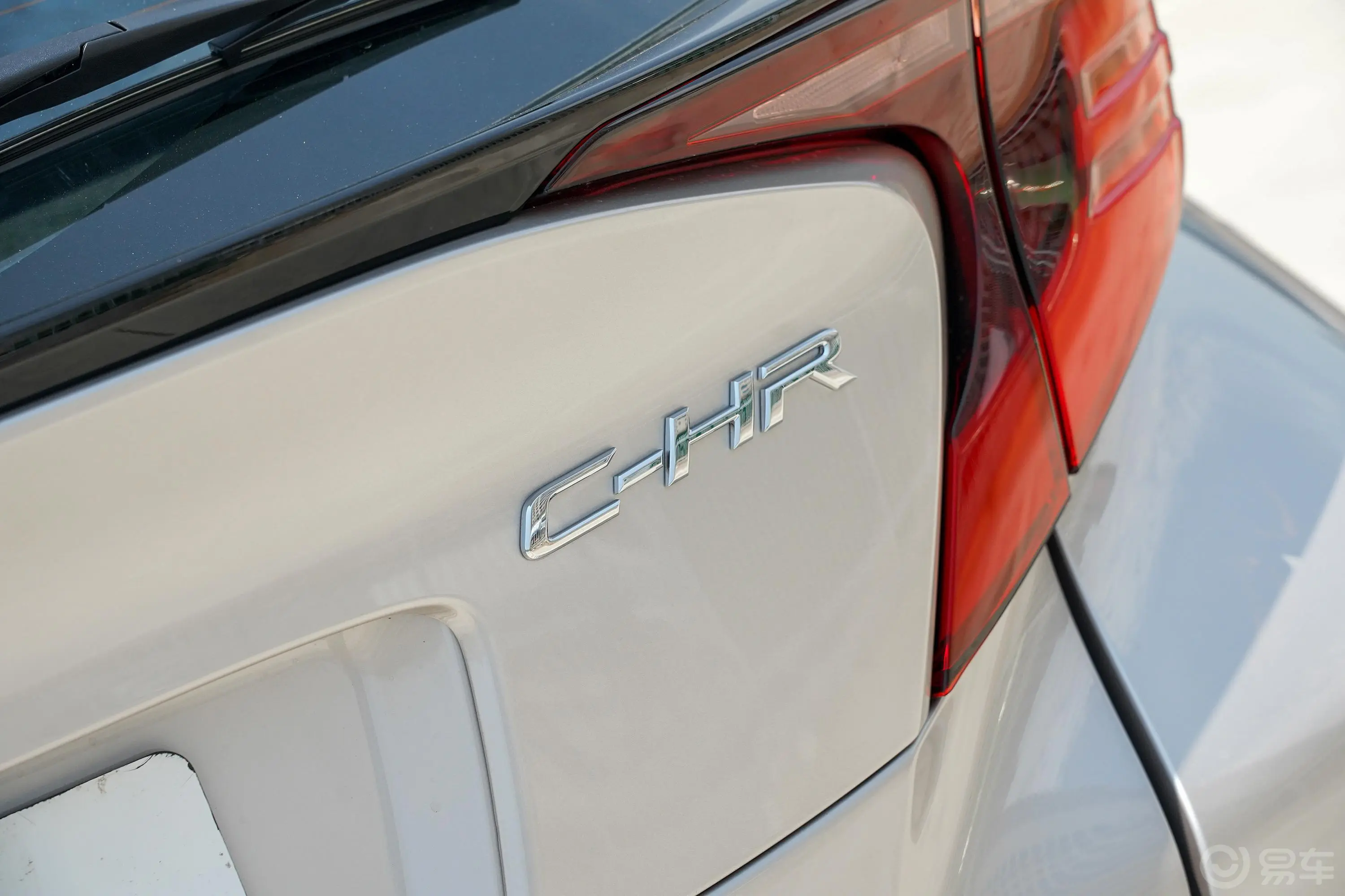 丰田C-HR2.0L 豪华版外观细节