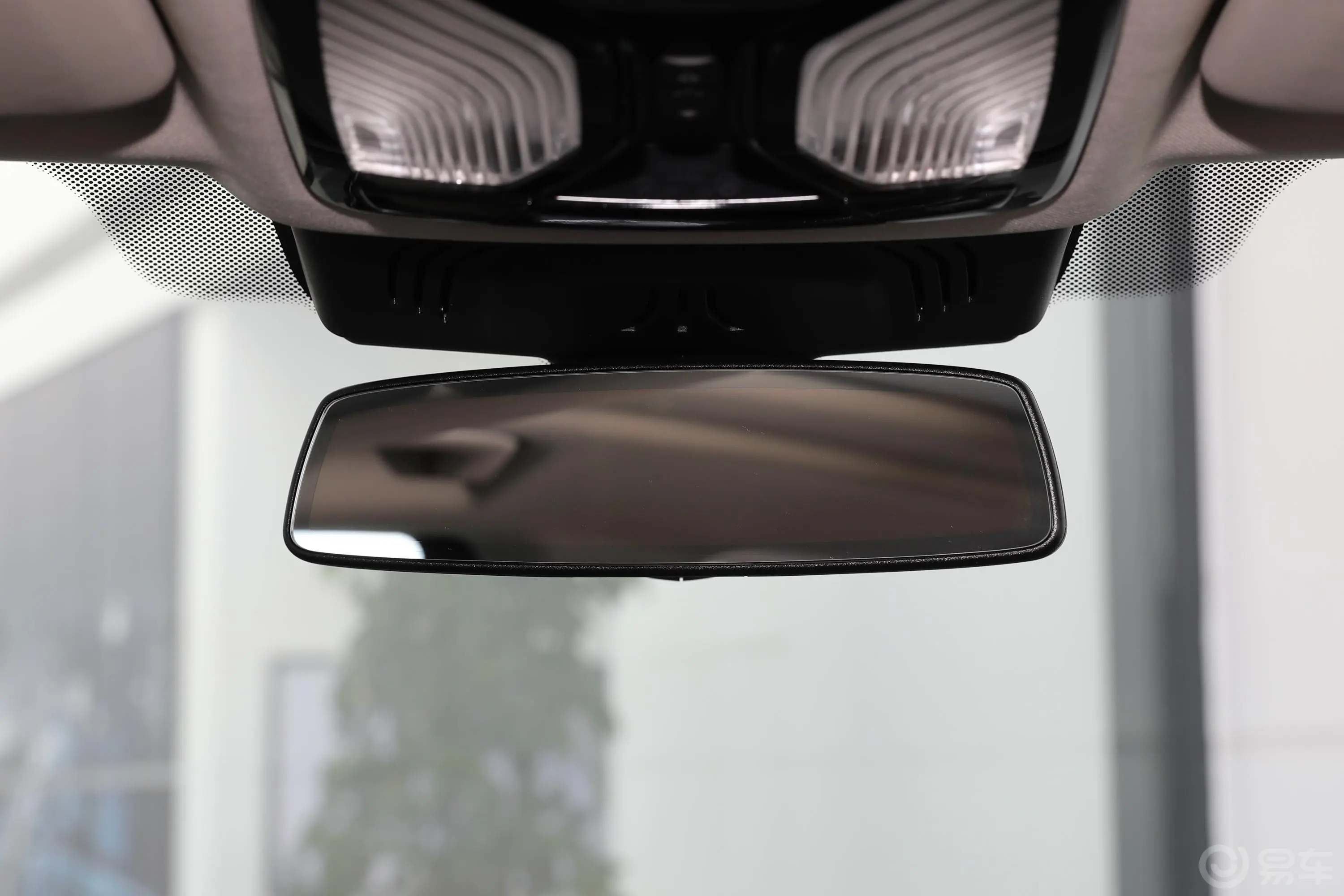 宝马X5(进口)改款 xDrive40i 尊享型 M运动套装内后视镜