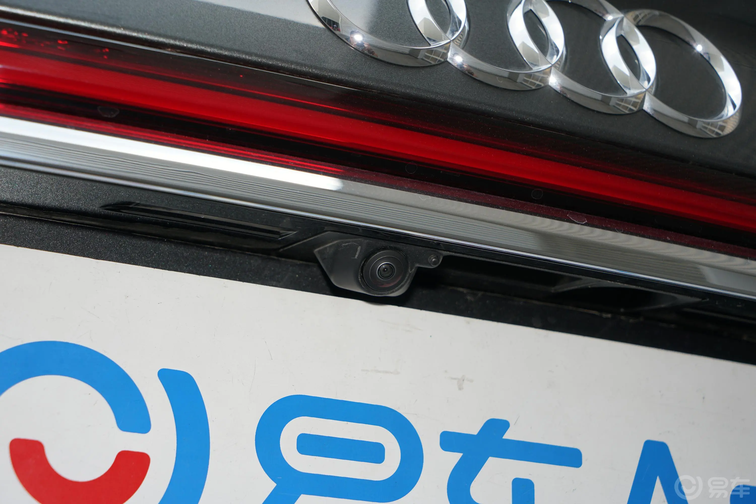 奥迪S8S8L 4.0TFSI quattro外观