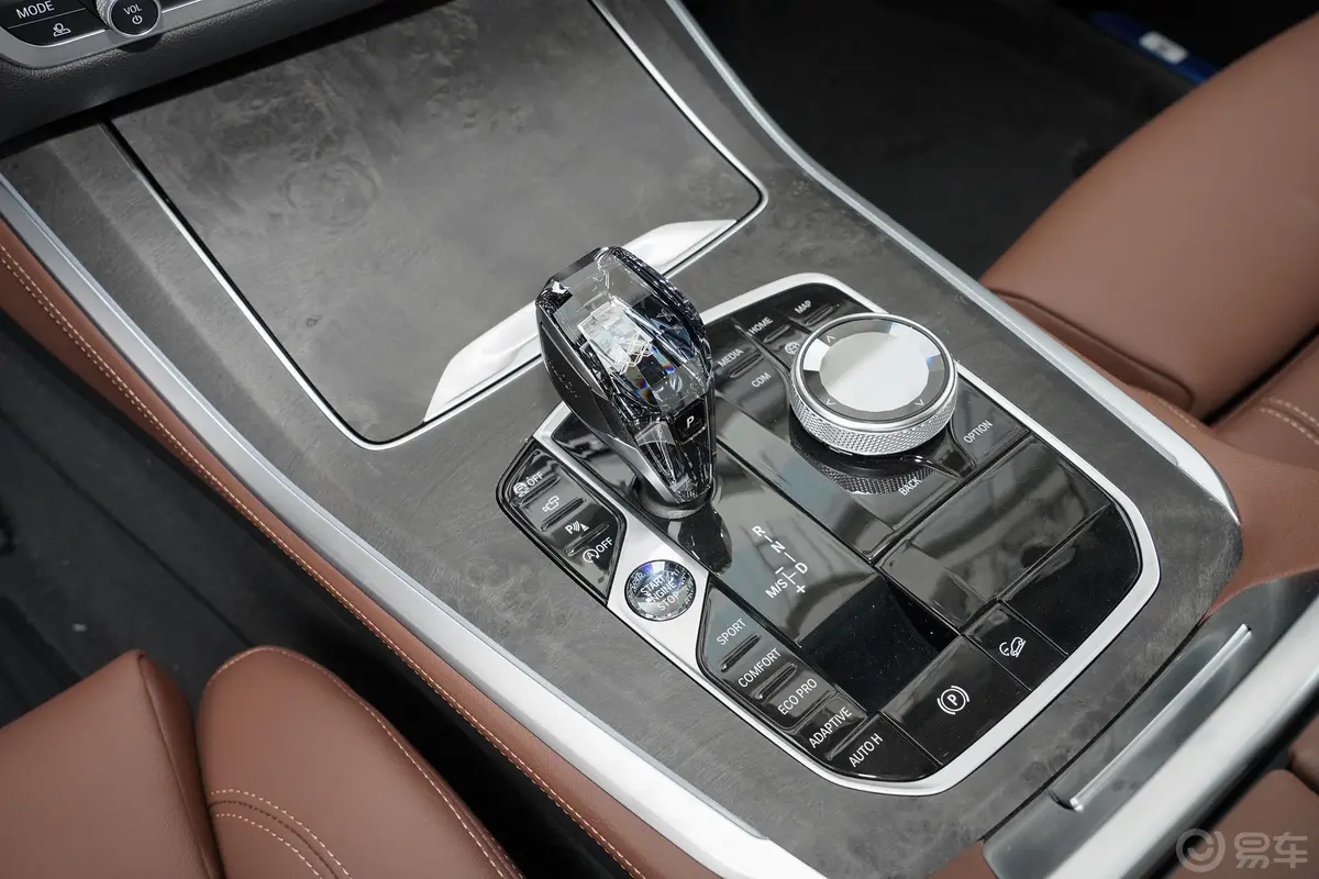 宝马X5(进口)改款 xDrive40i M运动套装换挡杆