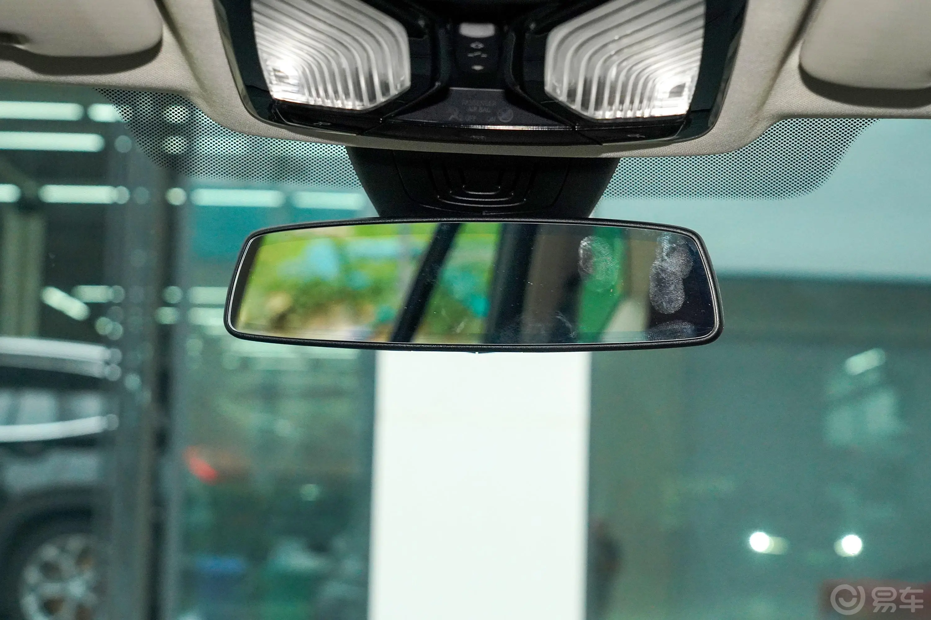 宝马X5(进口)改款 xDrive40i M运动套装内后视镜