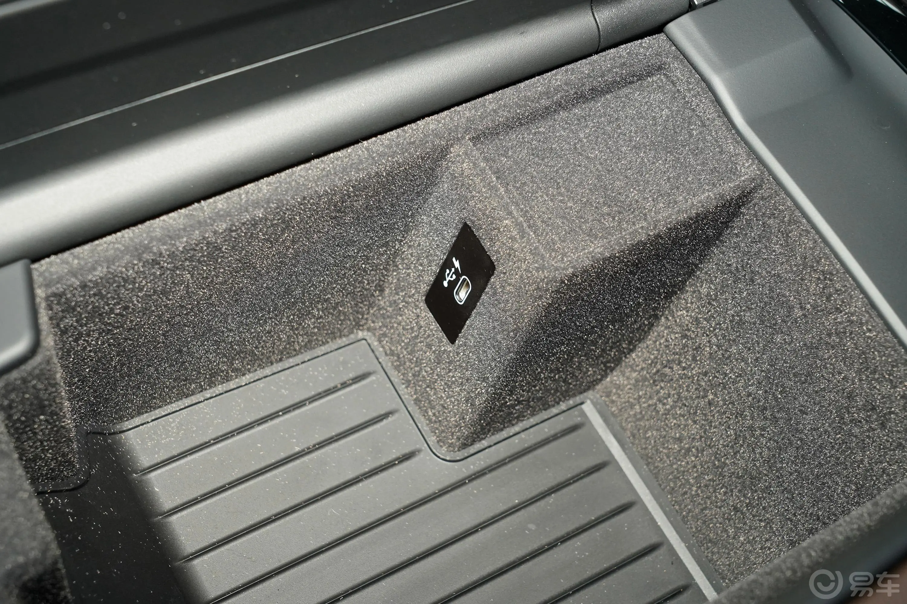 宝马5系改款 530Li xDrive M运动套装内饰