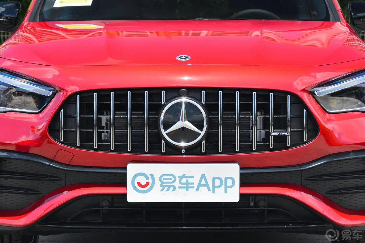 奔驰GLA AMGAMG GLA 35 4MATIC外观