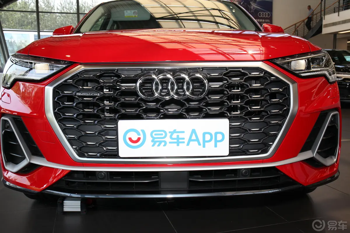 奥迪Q3 Sportback45 TFSI quattro 时尚型外观