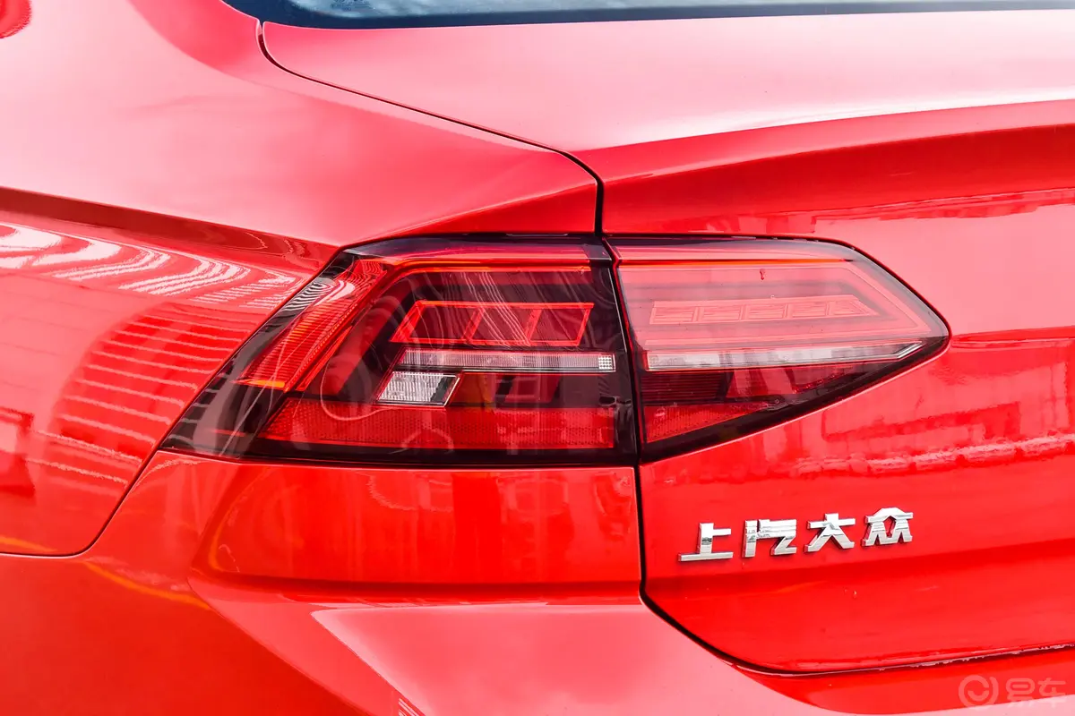 凌渡230TSI 双离合 风尚版外观