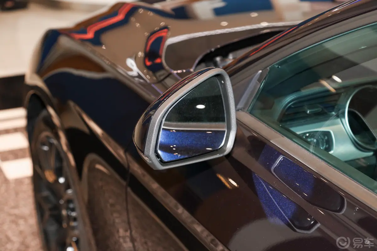 Mustang2.3T 驰影性能进阶版后视镜镜面