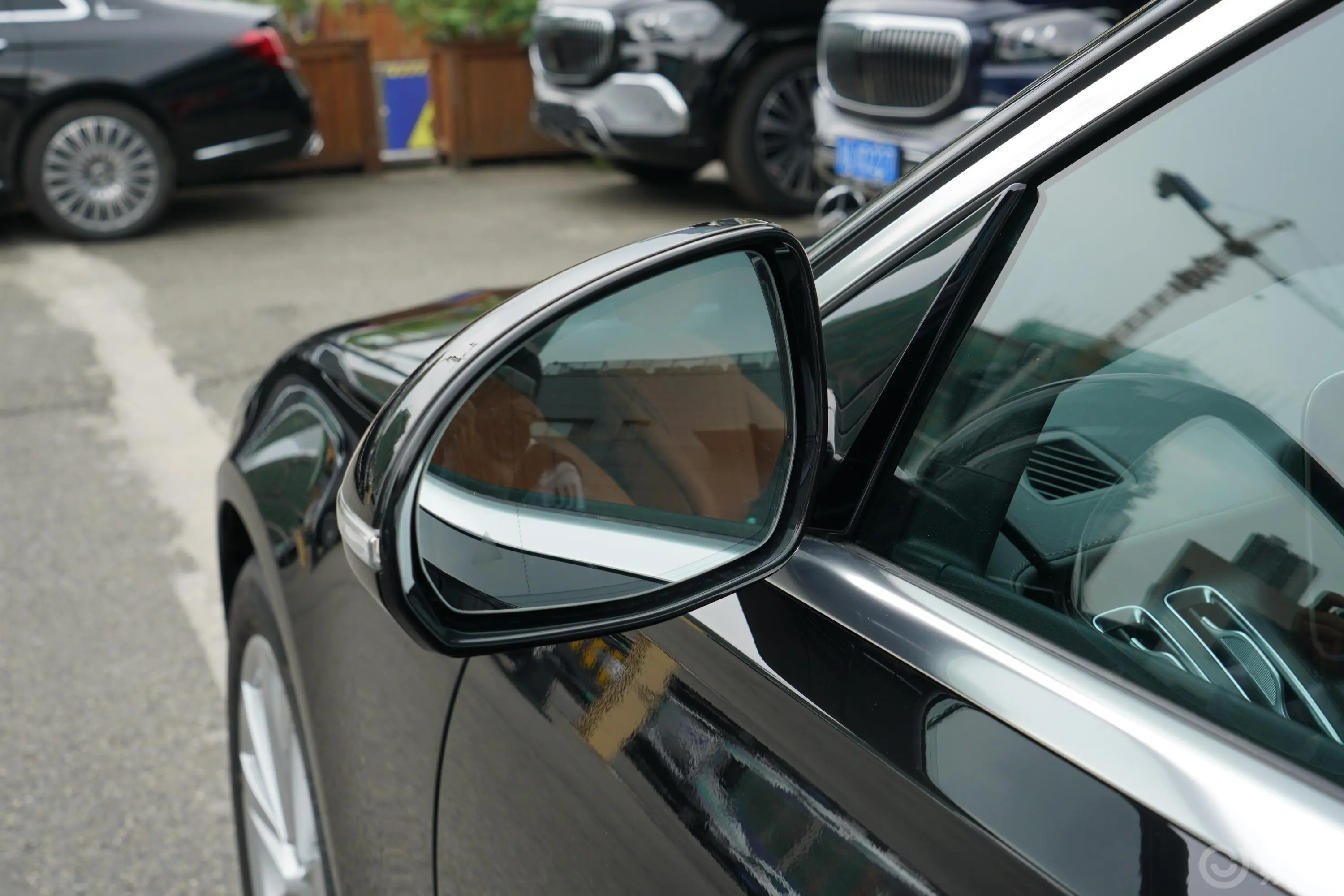 奔驰S级改款 S 400 L 商务型后视镜镜面