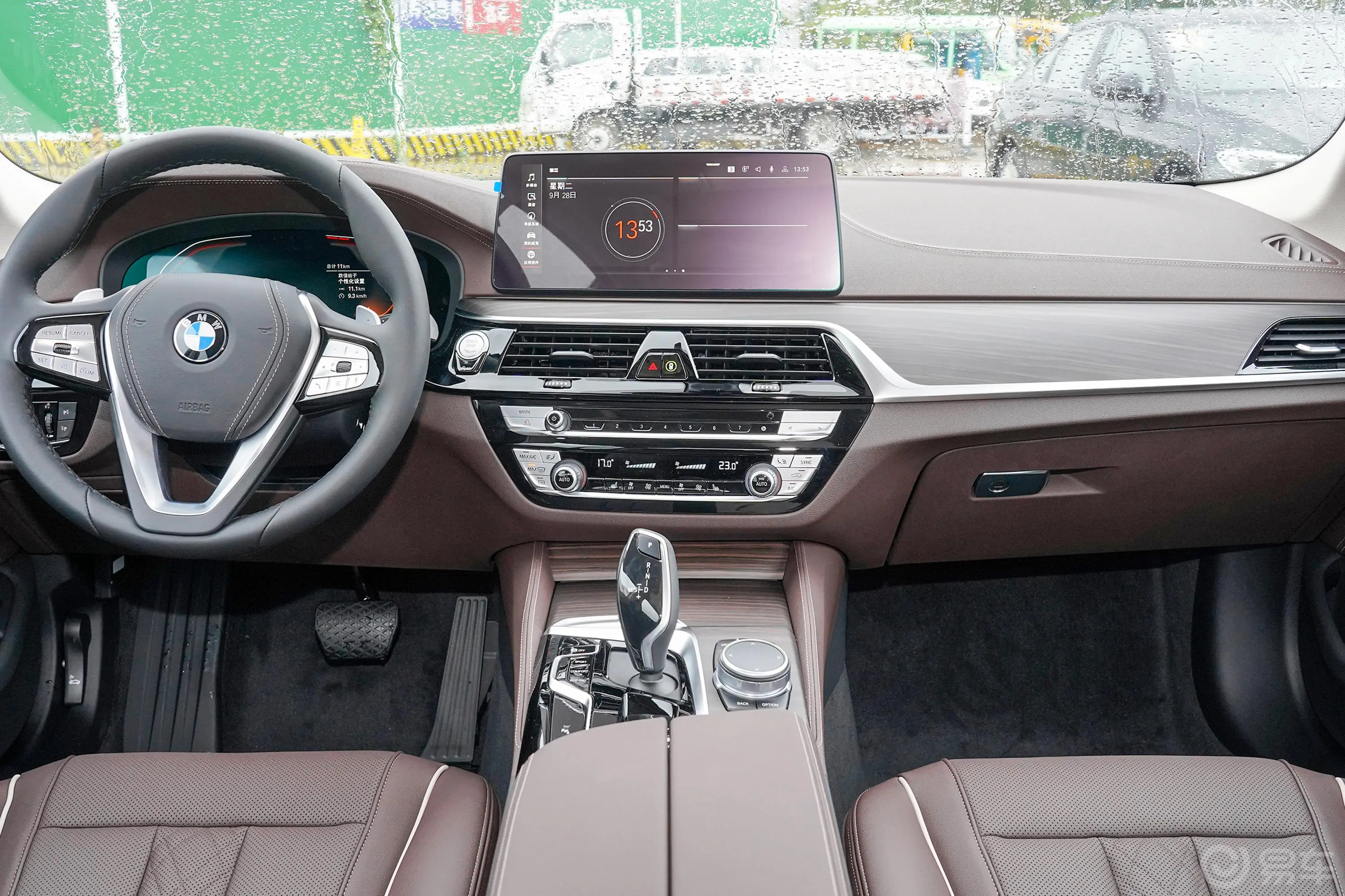 宝马5系530Li xDrive 豪华套装中控台整体