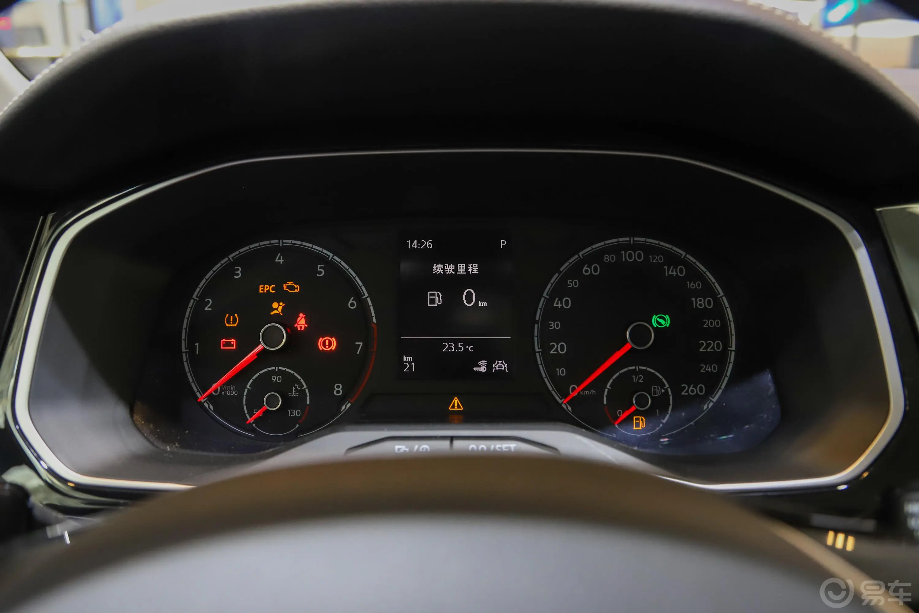 捷达VS7280TSI 手自一体 荣耀型内饰