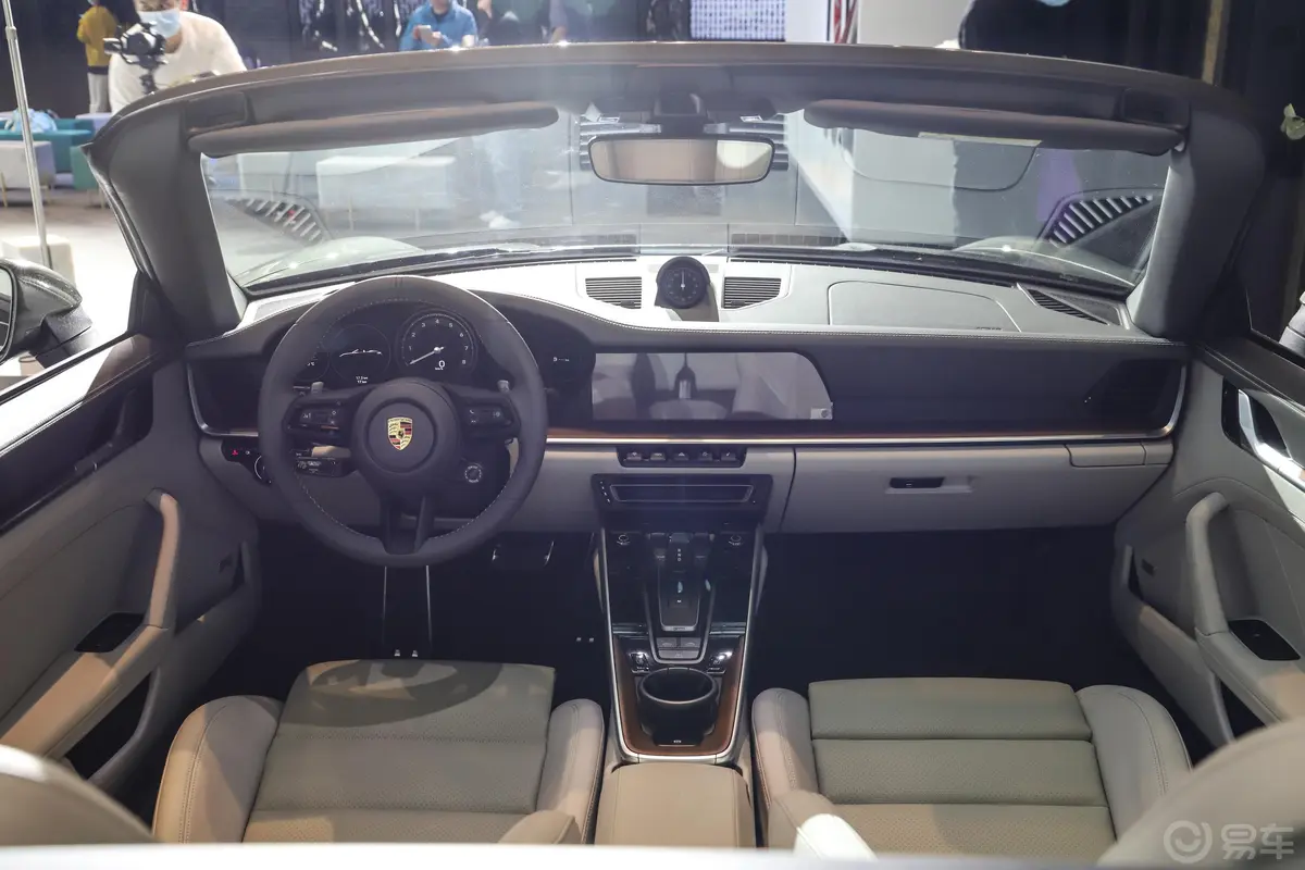 保时捷911Carrera Cabriolet 3.0T内饰全景正拍