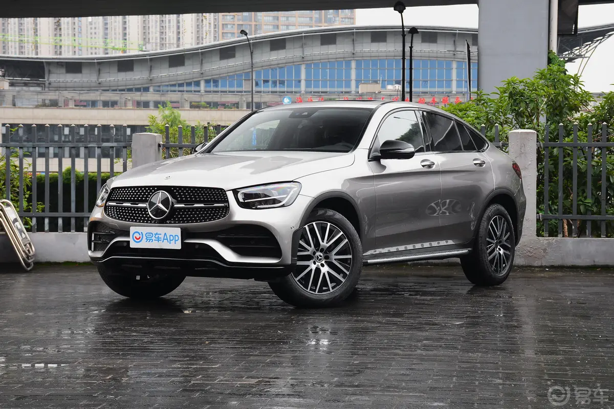 奔驰GLC轿跑GLC 300 4MATIC 轿跑SUV外观