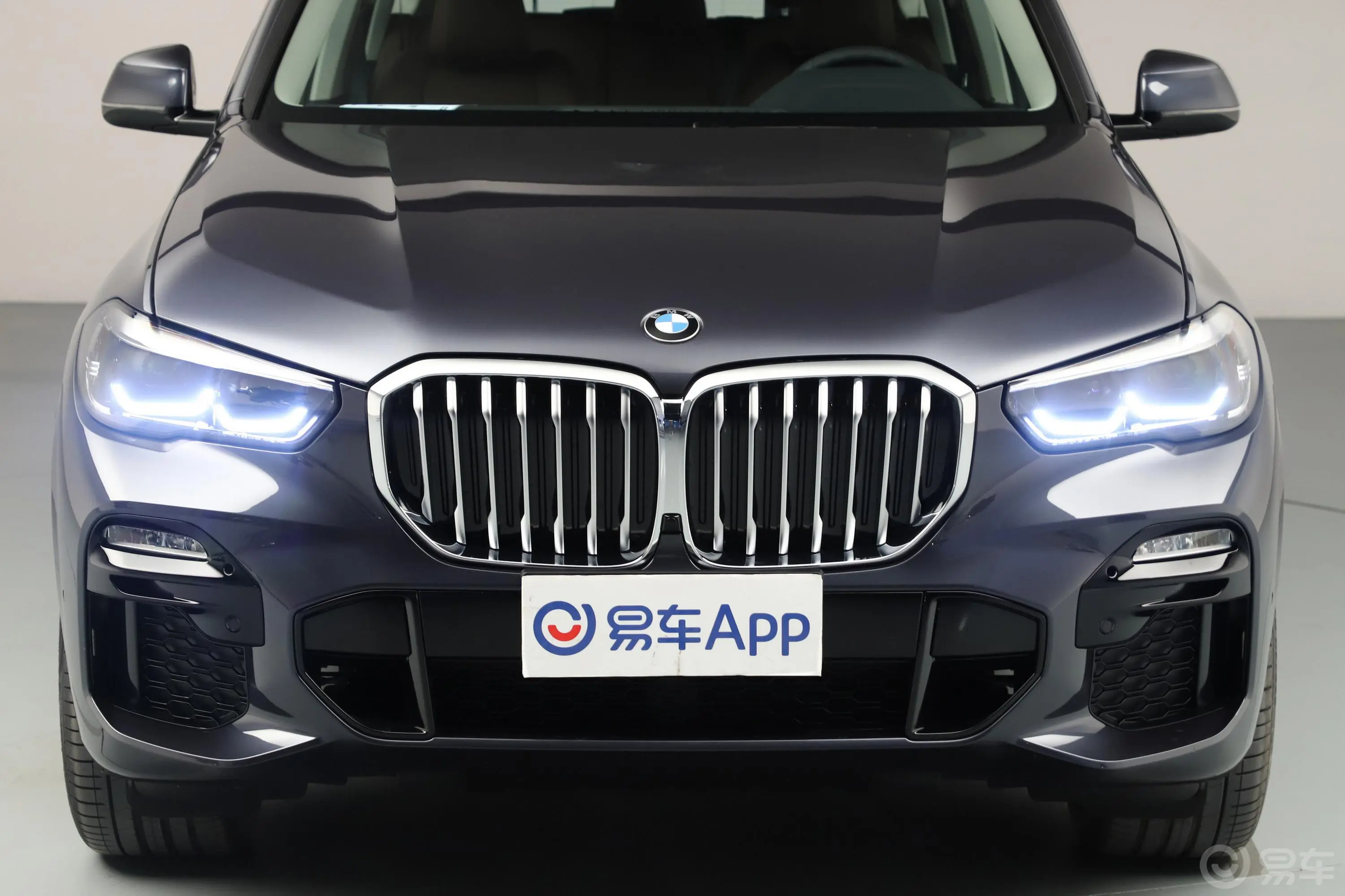 宝马X5(进口)改款 xDrive30i M运动套装外观