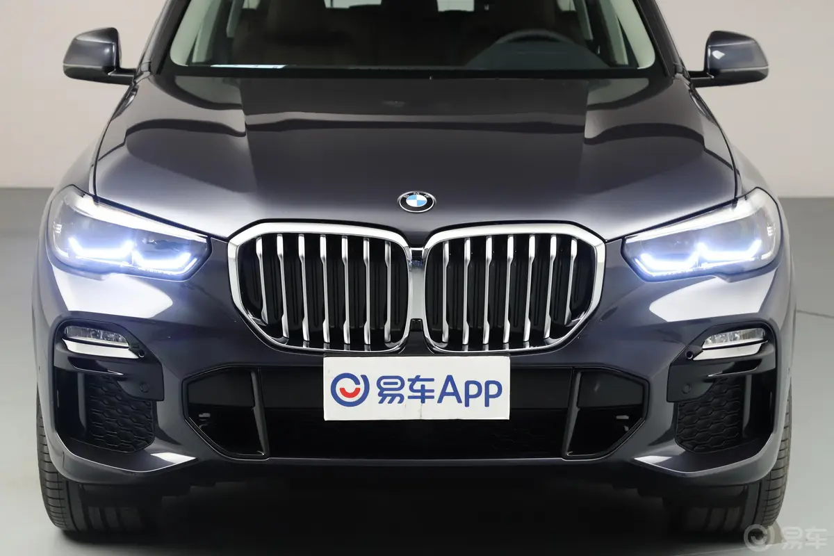 宝马X5(进口)改款 xDrive30i M运动套装外观