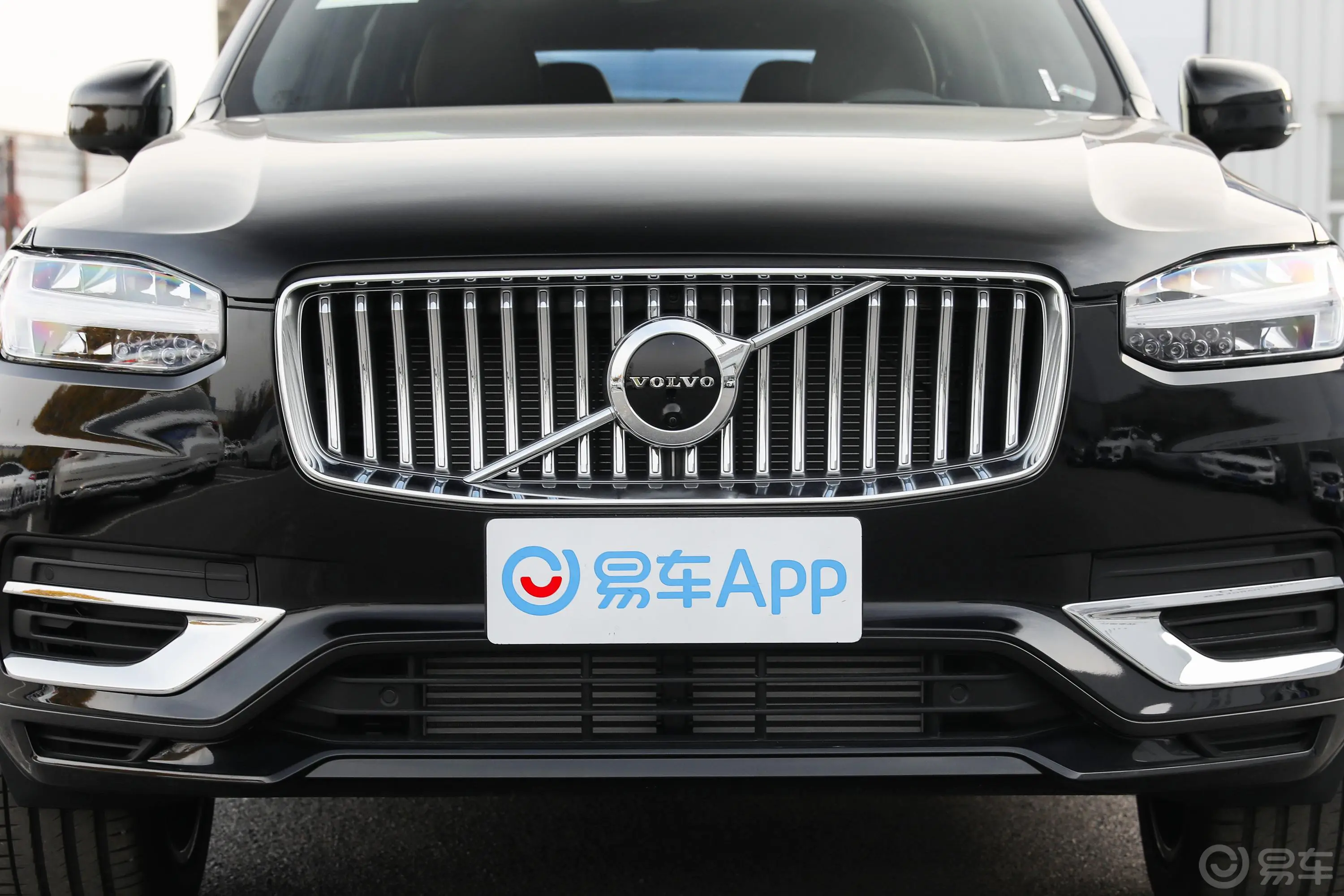 沃尔沃XC90新能源RECHARGE T8 智尊豪华版外观