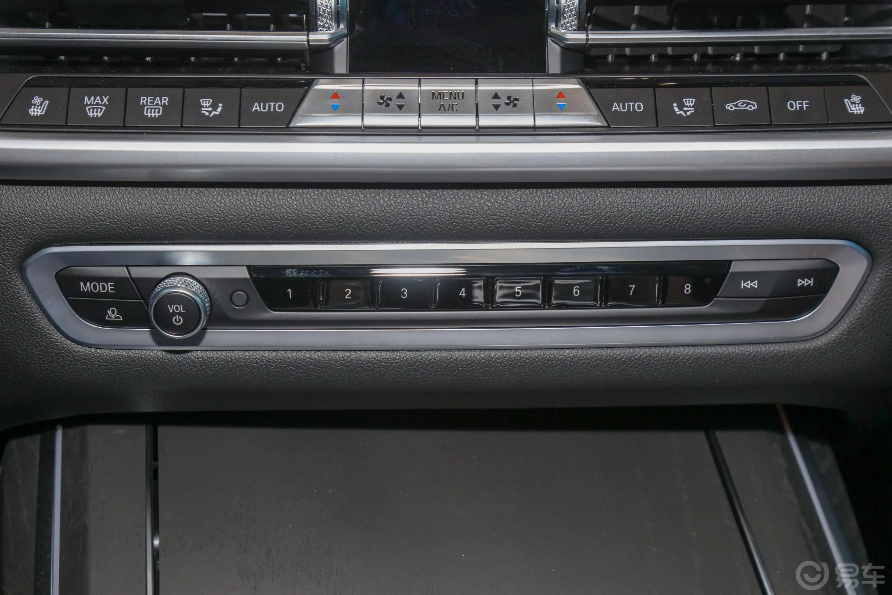 宝马X7改款 xDrive40i 领先型 豪华套装音响