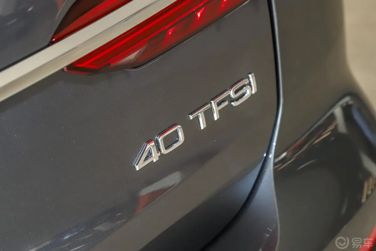 奥迪A6Avant 先锋派 40 TFSI 豪华动感型外观