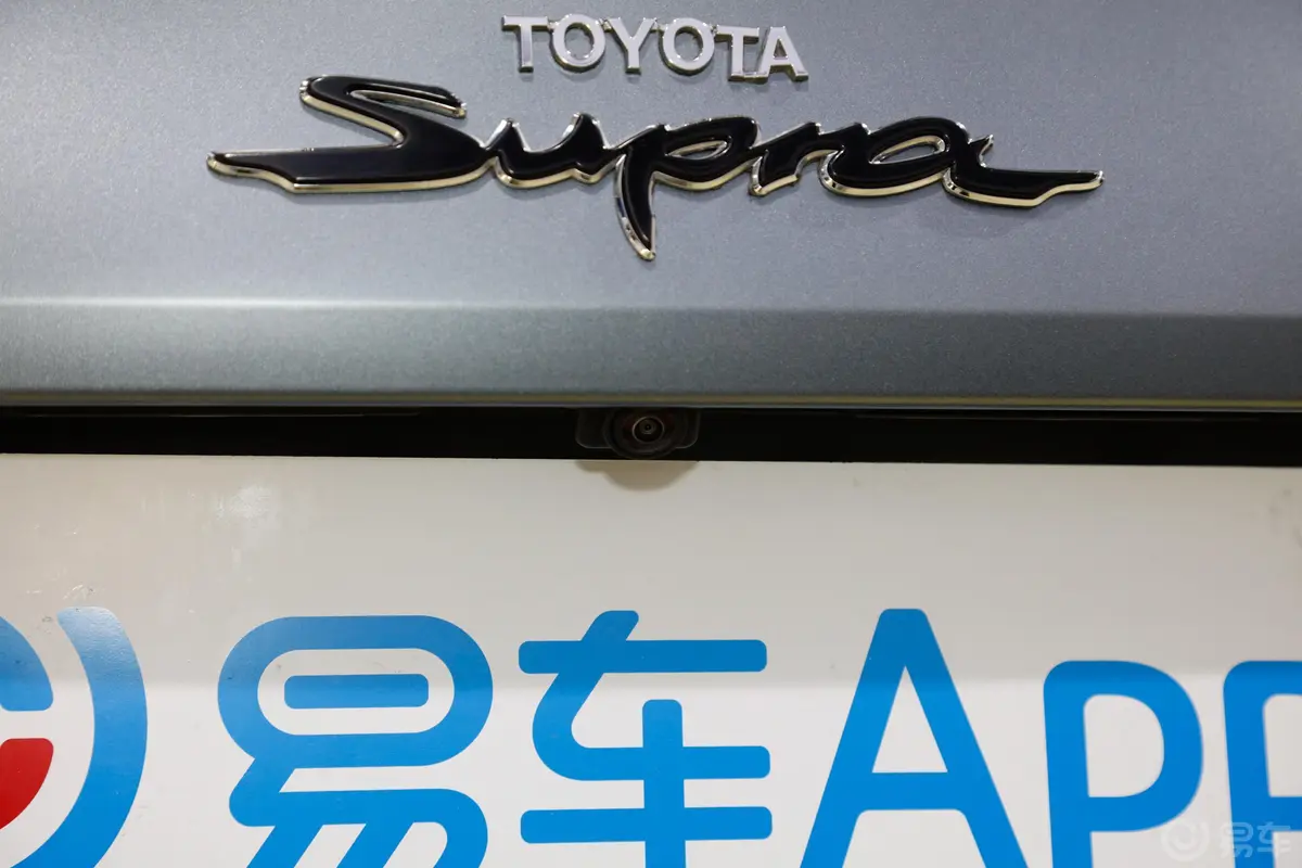 SUPRAGR SUPRA 3.0T 远山灰限量版外观