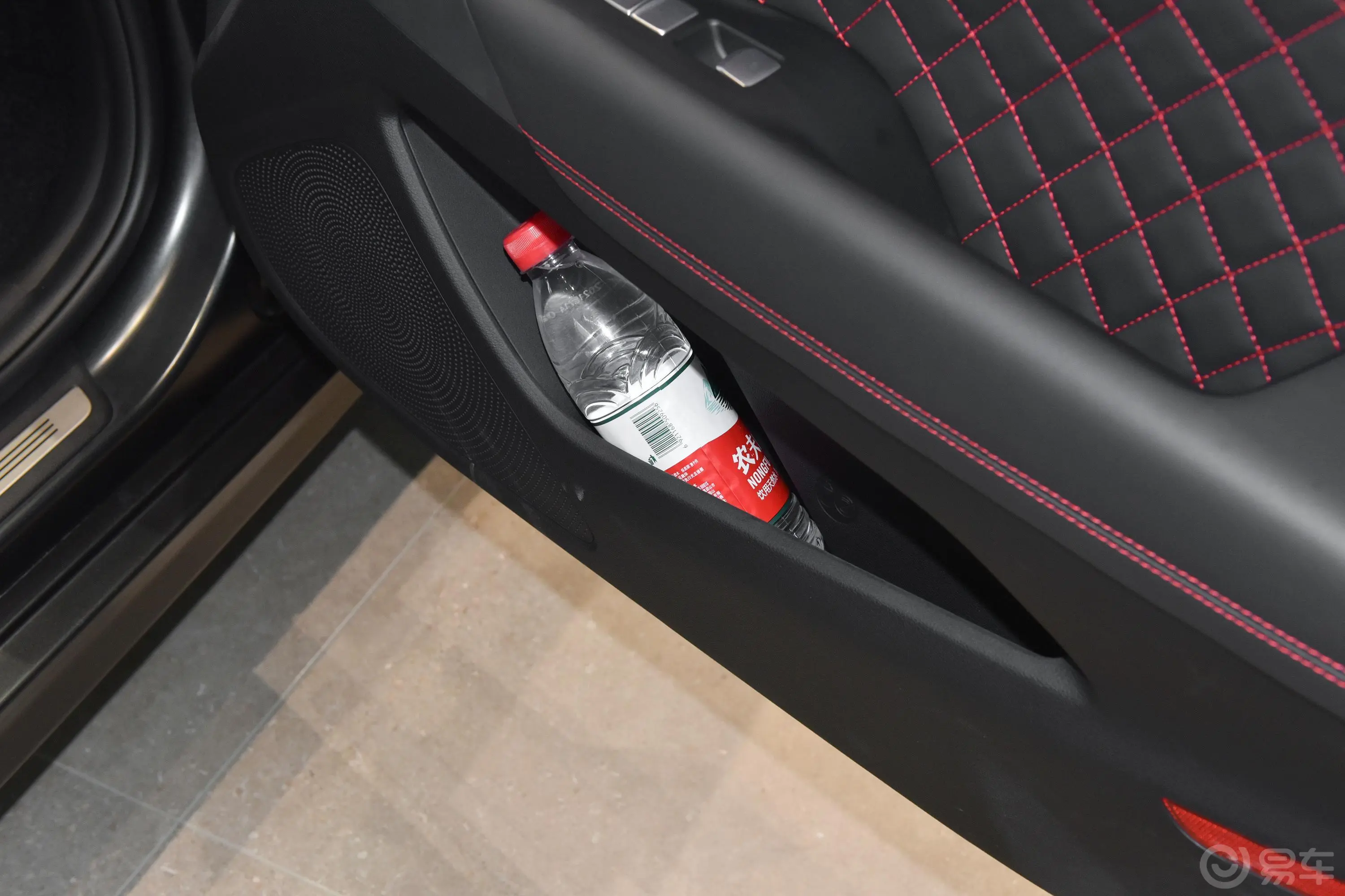 捷尼赛思G702.0T 四驱 Edition 1 限定版内饰