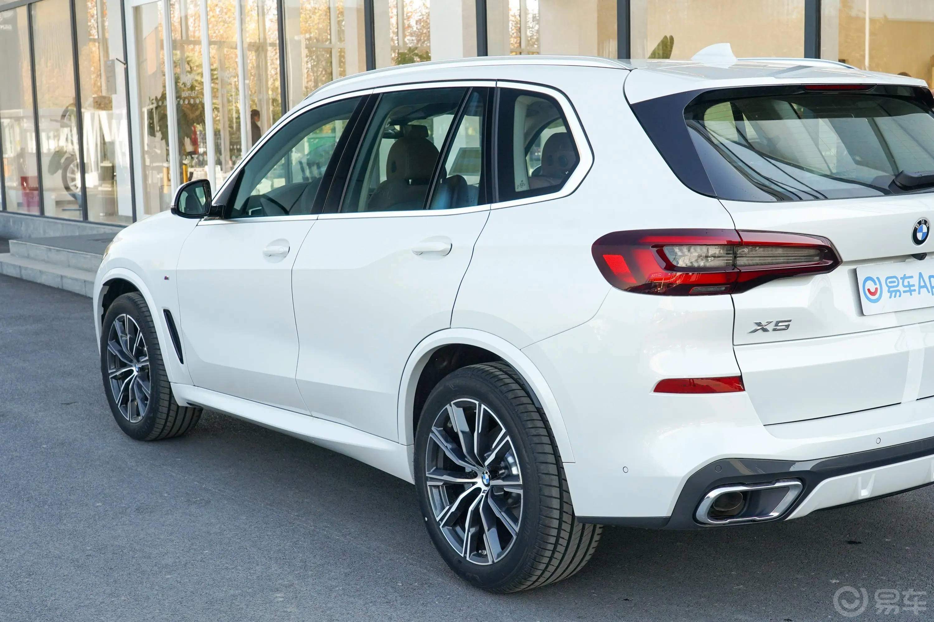 宝马X5(进口)xDrive30i M运动套装外观