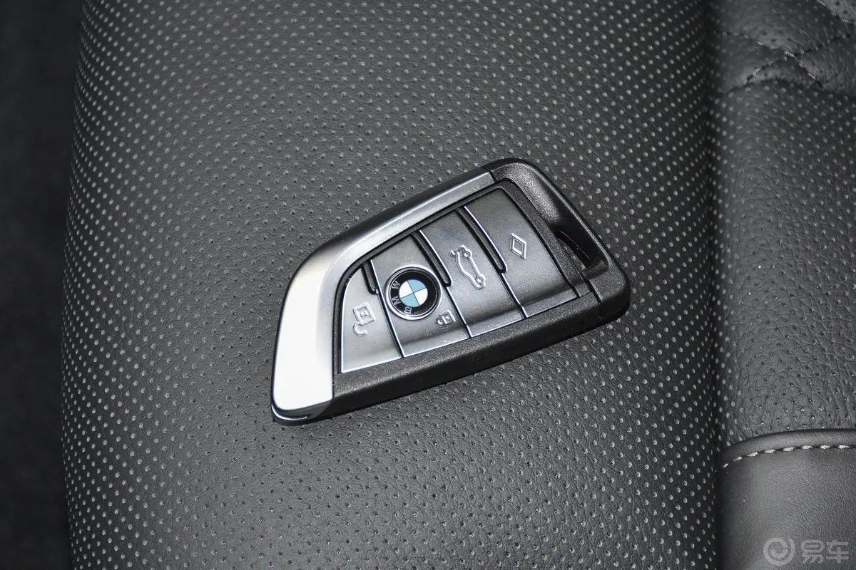 宝马5系(进口)改款 540i 风尚版 M运动套装钥匙正面