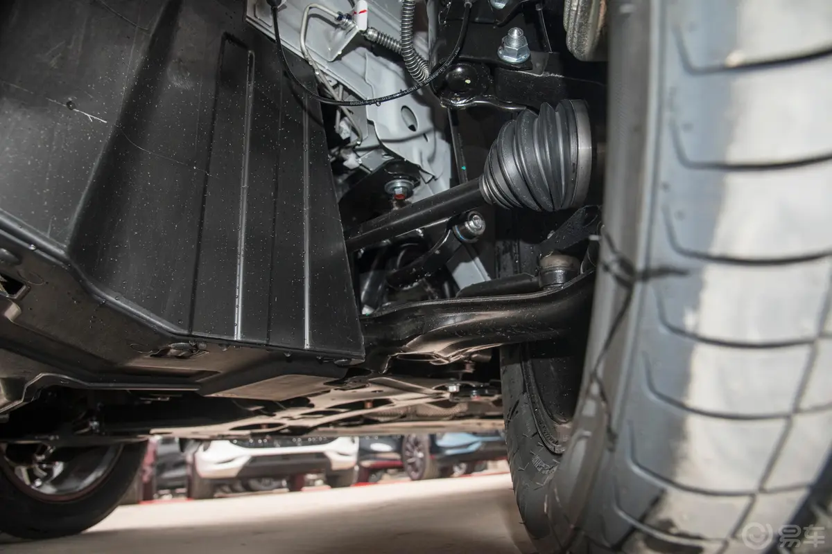 风行SX61.6L 手动 豪华型-青春版左侧前悬架