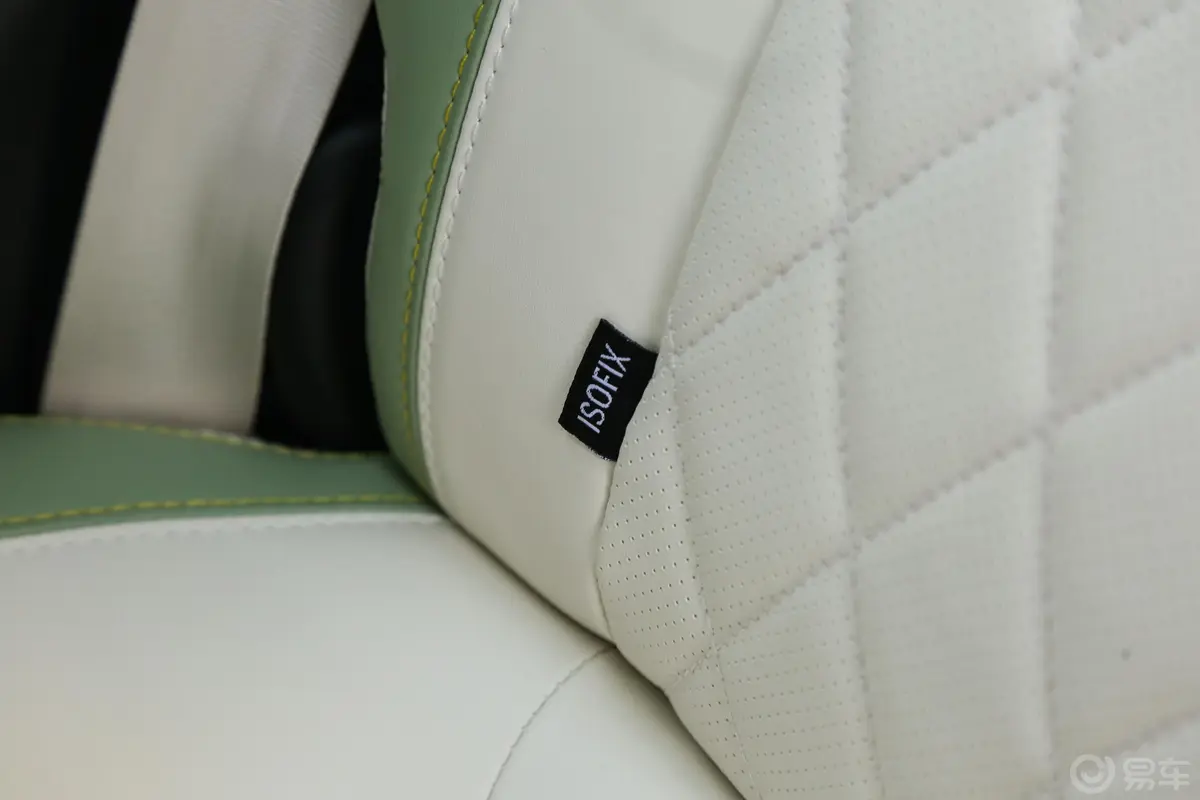 芒果Pro335km 高配版儿童座椅接口