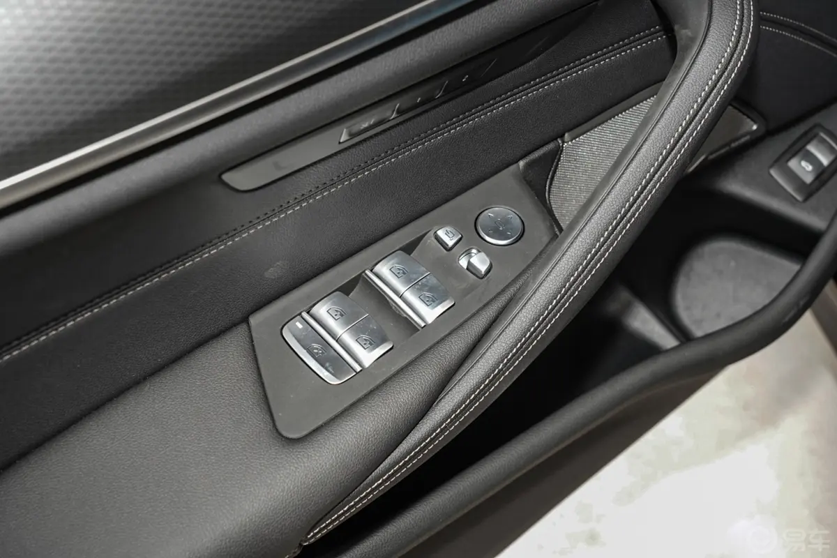 宝马5系(进口)改款 530i 风尚版 M运动套装车窗调节整体