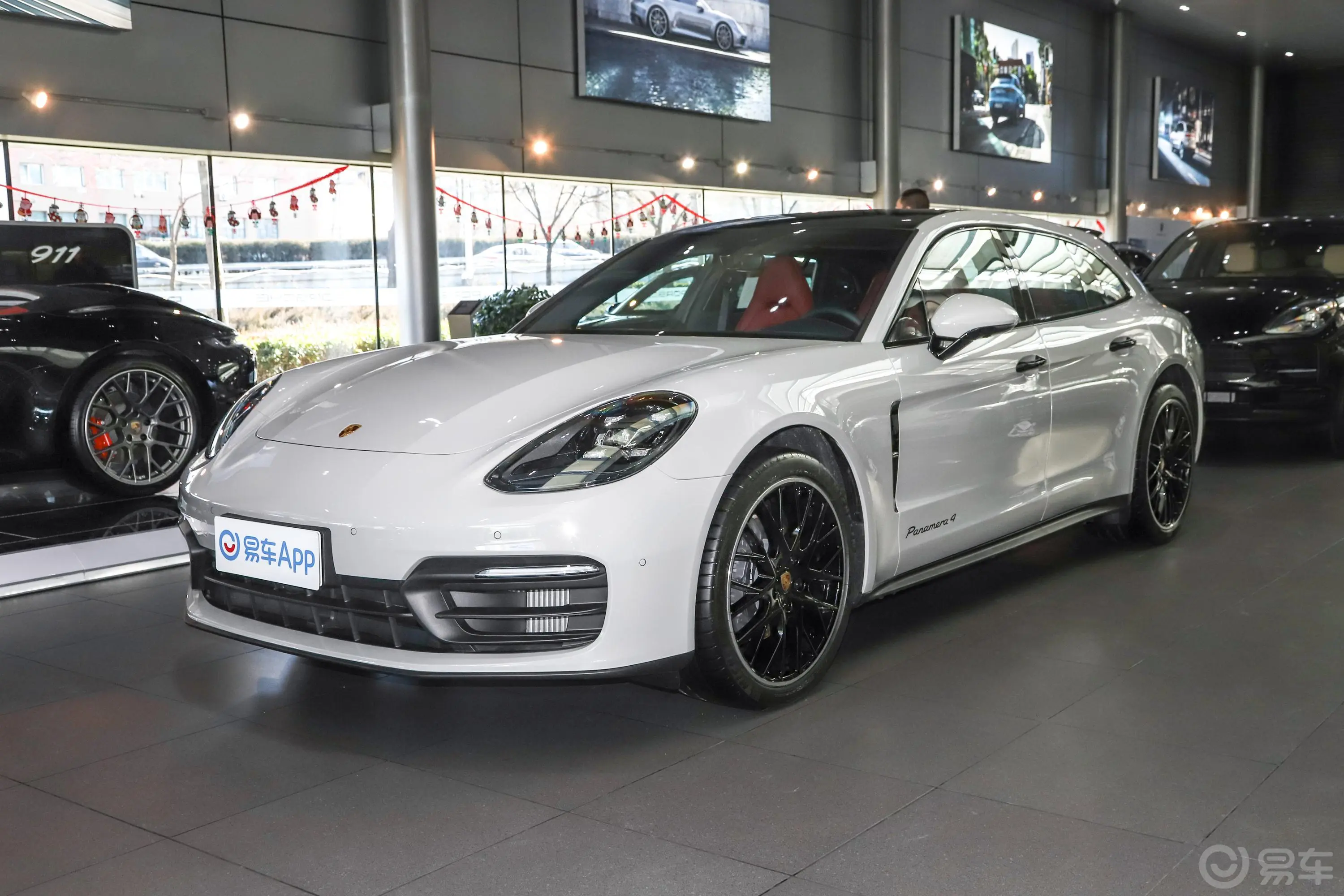 PanameraPanamera 4 Sport Turismo 2.9T侧前45度车头向左水平