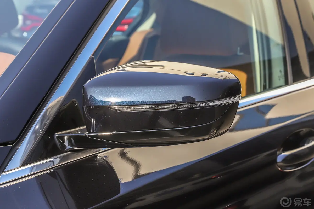 宝马5系改款 530Li 行政型豪华套装主驾驶后视镜背面