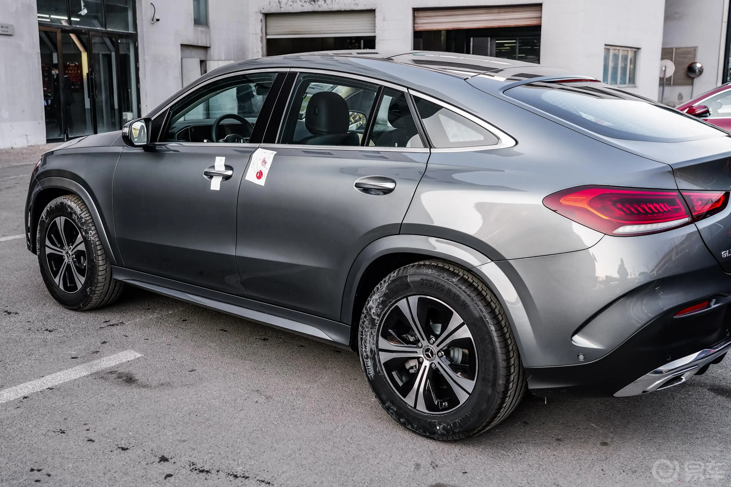 奔驰GLE轿跑GLE 350 4MATIC 轿跑SUV 时尚型外观