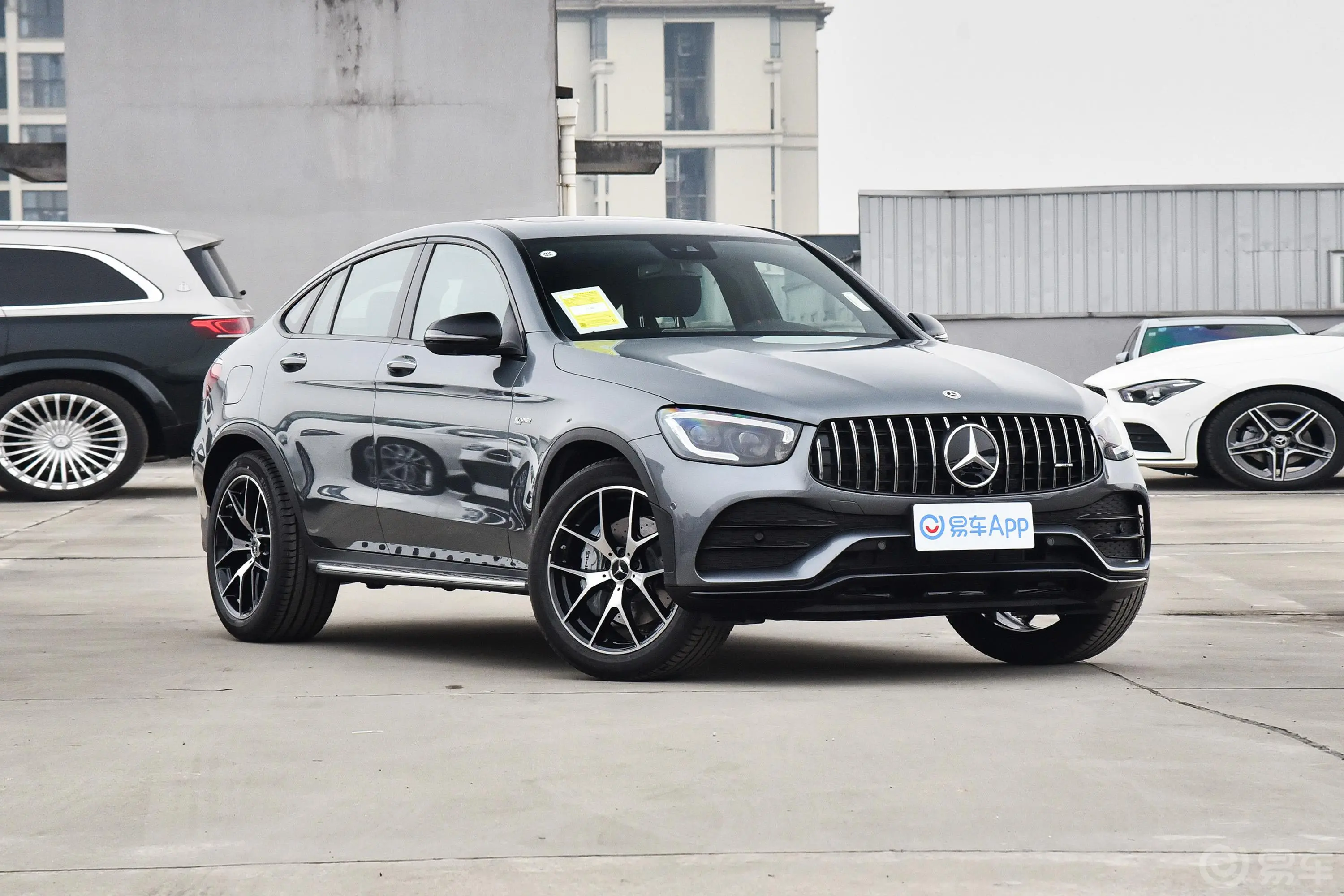 奔驰GLC轿跑 AMGAMG GLC 43 4MATIC 轿跑SUV外观