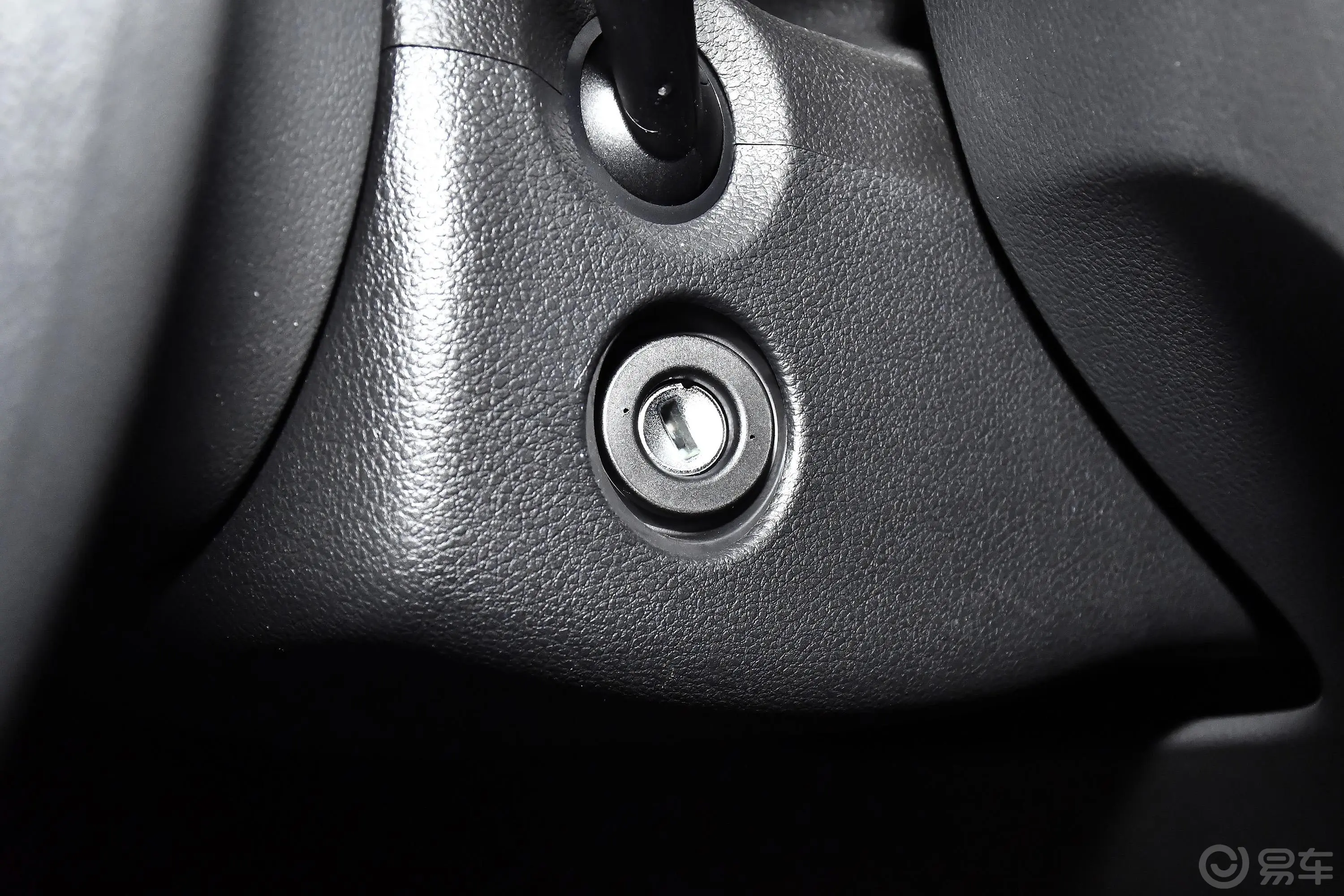 柯米克GT 1.5L 自动舒适版钥匙孔或一键启动按键