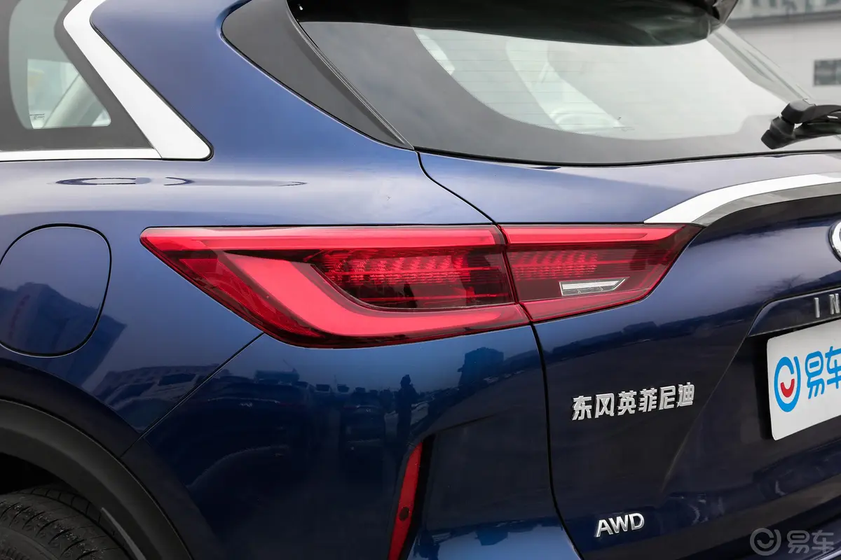 英菲尼迪QX502.0T 四驱领航版外观细节