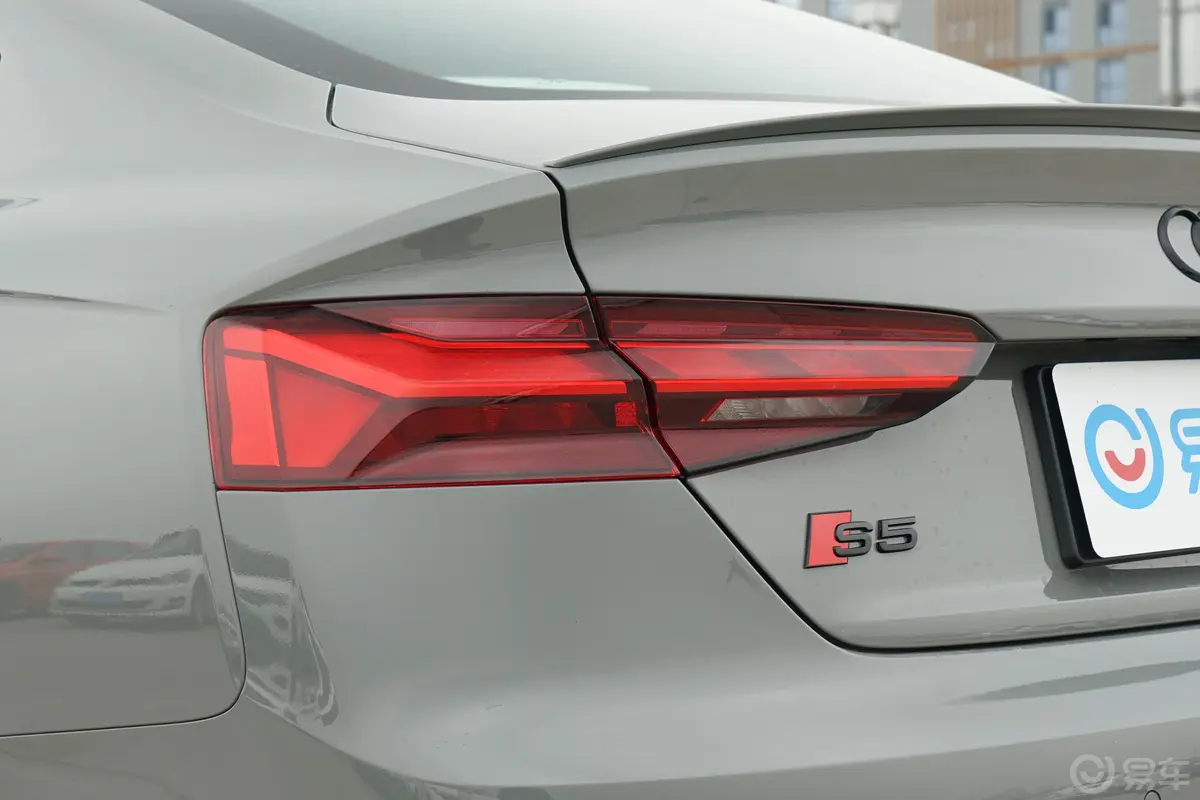 奥迪S53.0T Sportback外观