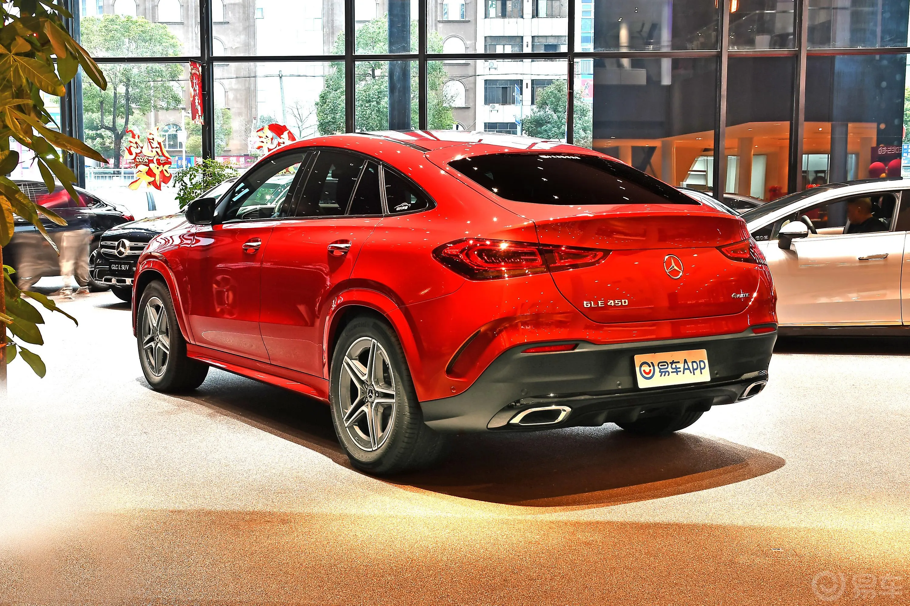 奔驰GLE轿跑GLE 450 4MATIC 轿跑SUV 时尚型外观