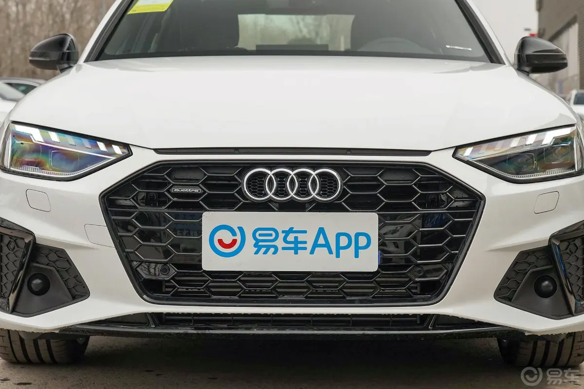 奥迪A4L45 TFSI quattro 臻选动感型外观细节