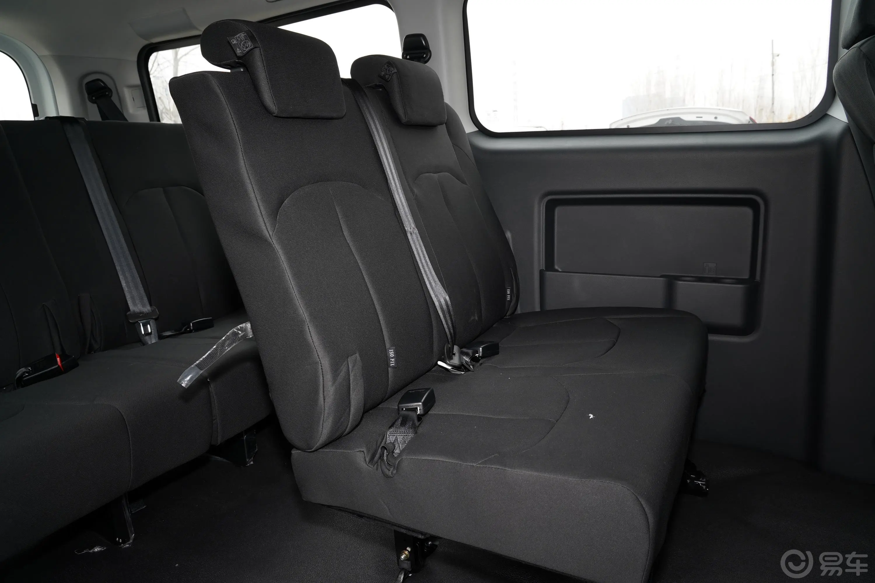 瑞风M3PLUS 宜家版 1.8L 舒适型 7座后排座椅