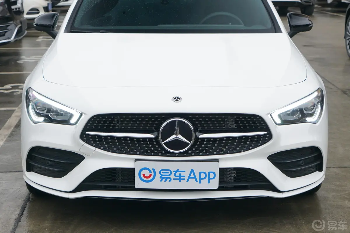 奔驰CLA级CLA 260 4MATIC 五门猎跑车外观