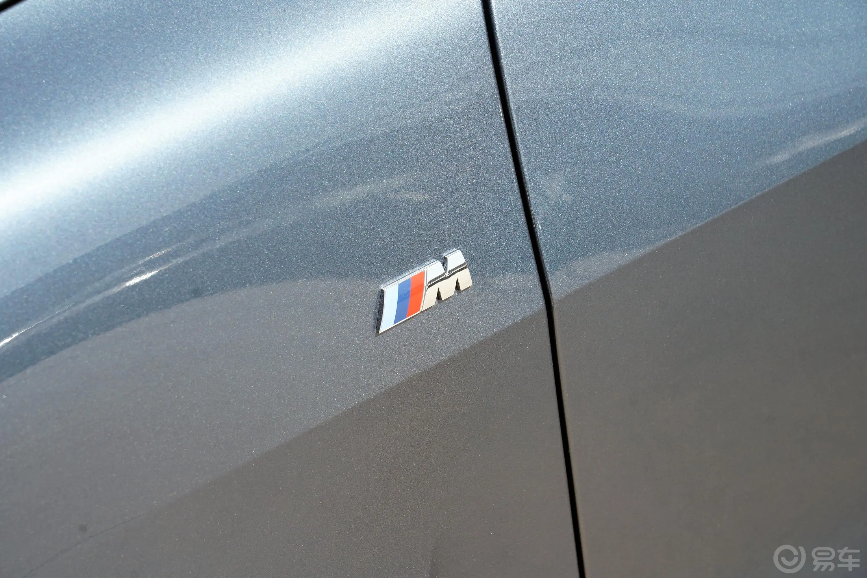 宝马4系双门轿跑车 425i 时尚型 M运动曜夜套装外观细节
