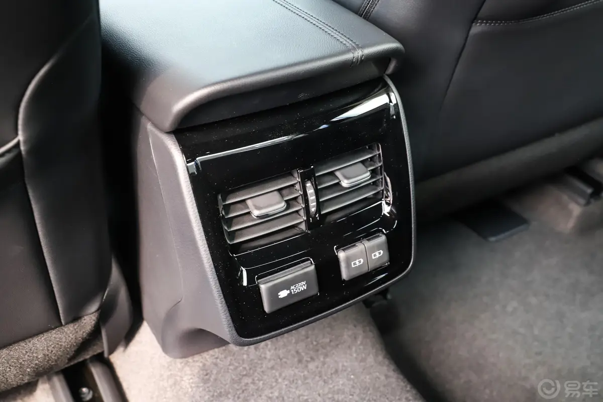 亚洲龙2.5L 手自一体 Touring尊贵版后排空调控制键