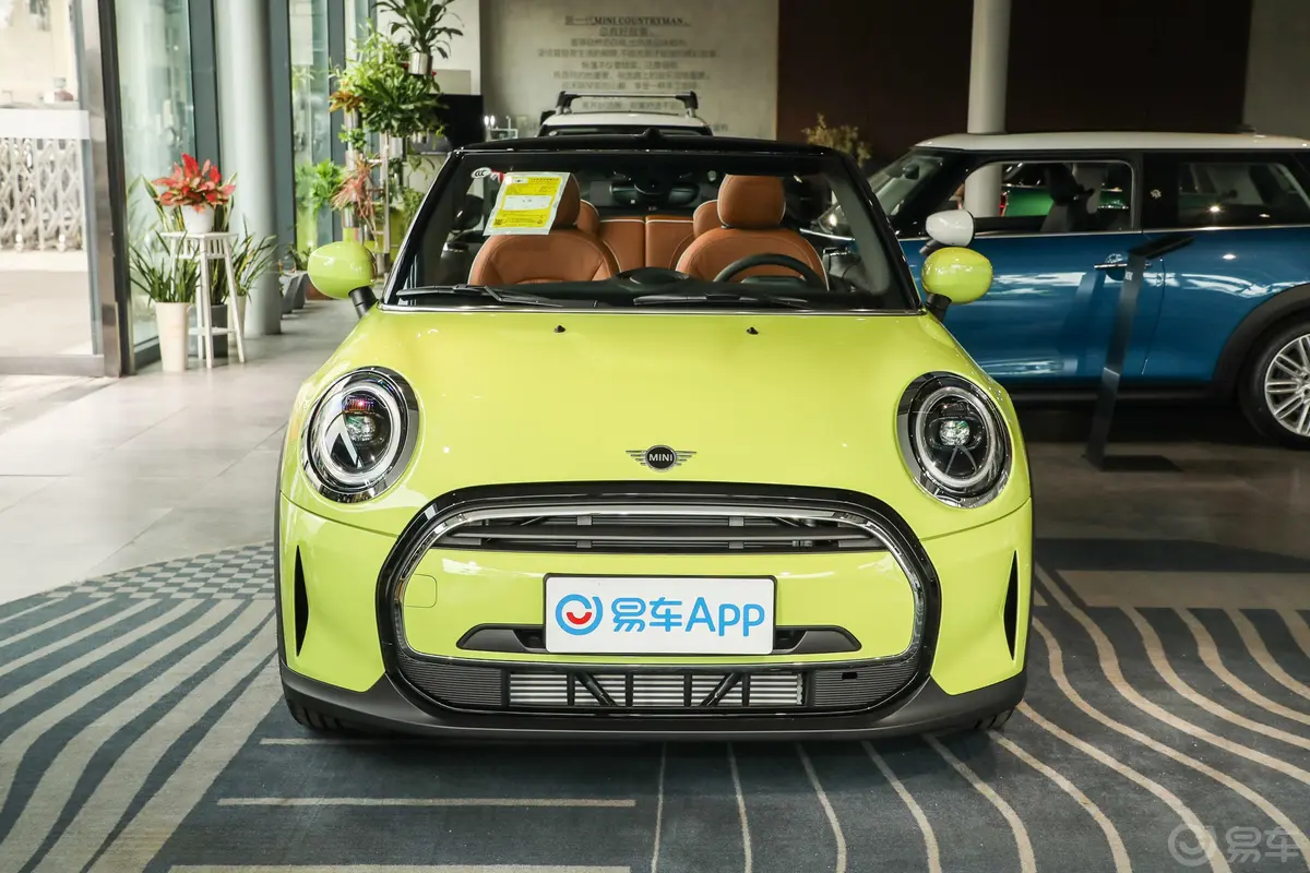 MINI CABRIO1.5T COOPER CABRIO The Coopers 纪念版外观