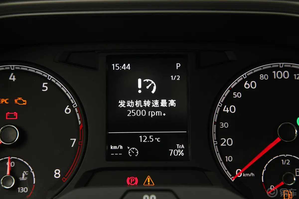 探歌280TSI 精英PLUS版主驾驶位