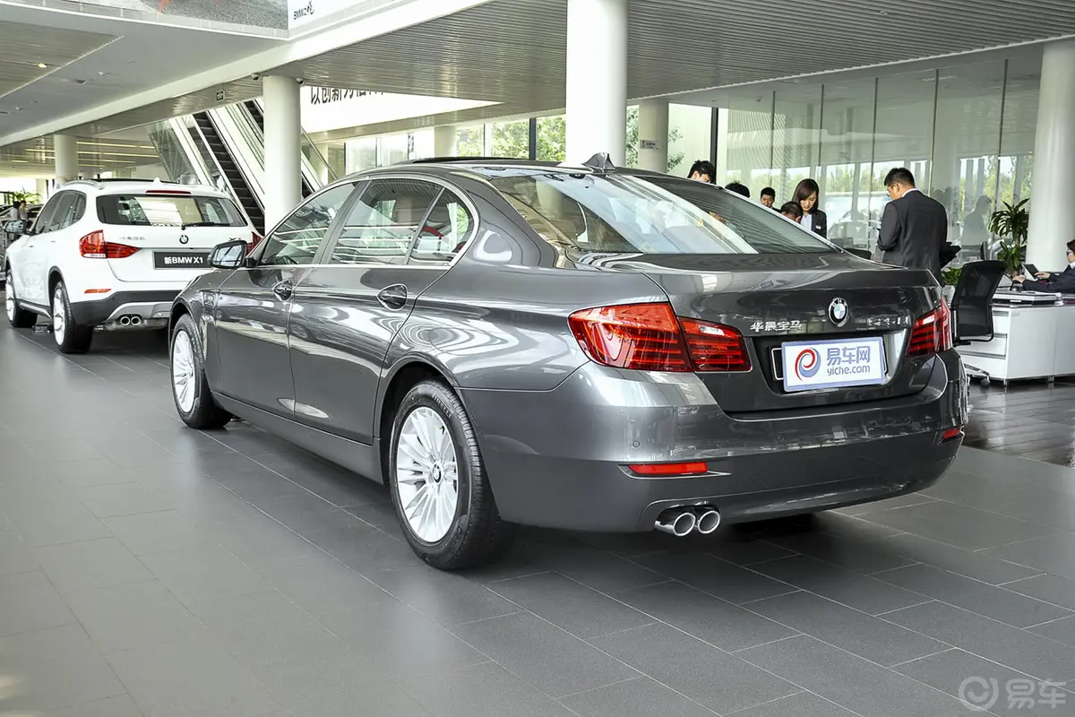 宝马5系525Li 领先型外观