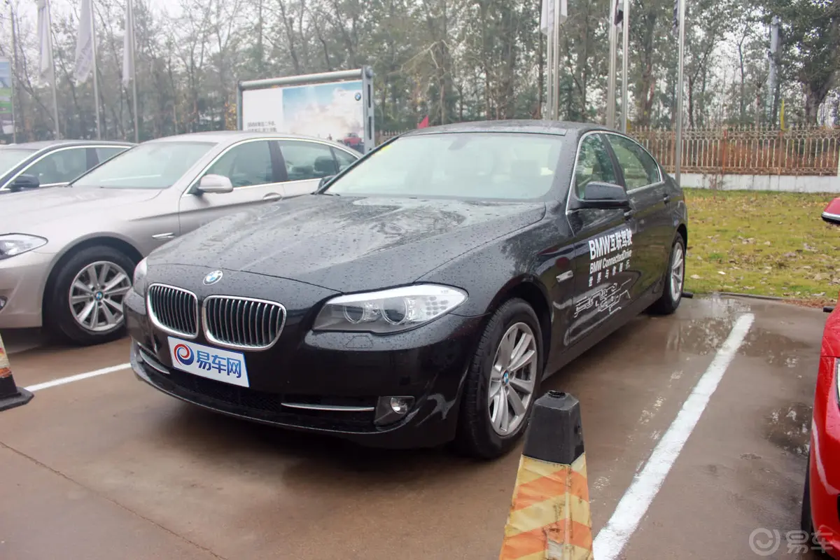 宝马5系520Li 典雅型外观