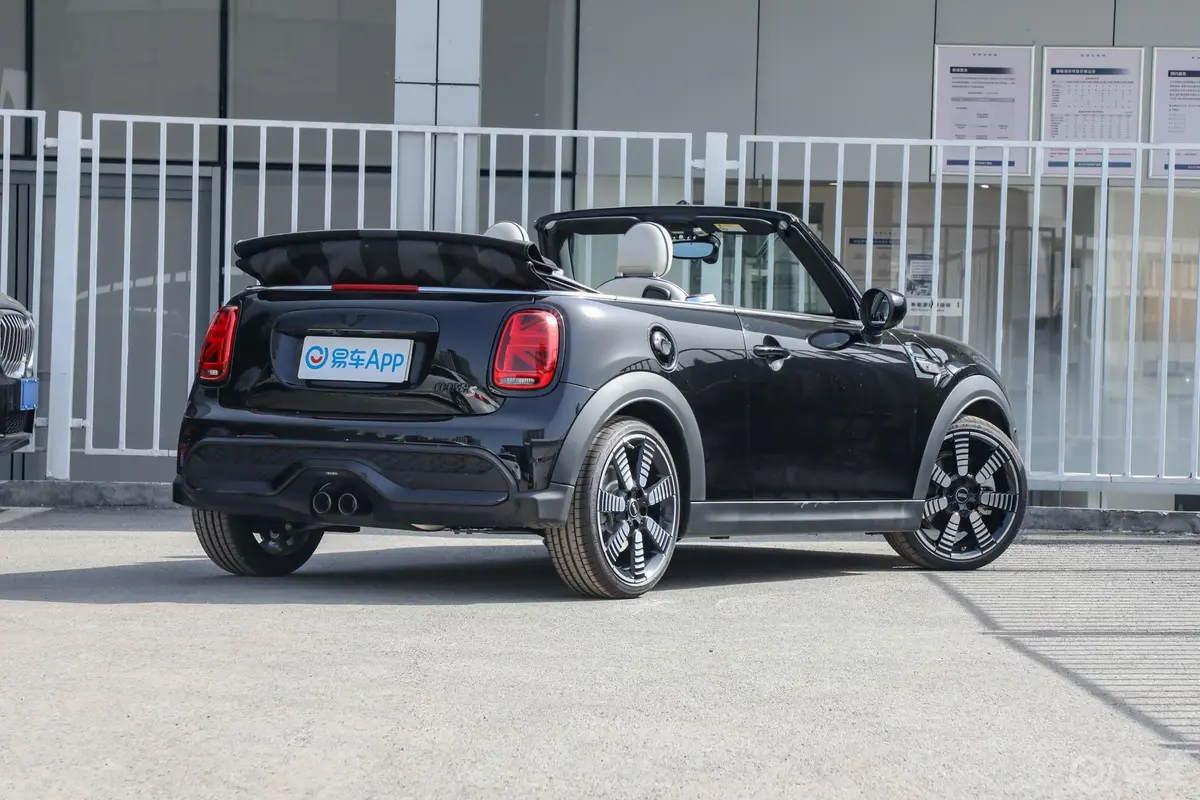 MINI CABRIO改款 2.0T COOPER S CABRIO Sidewalk外观