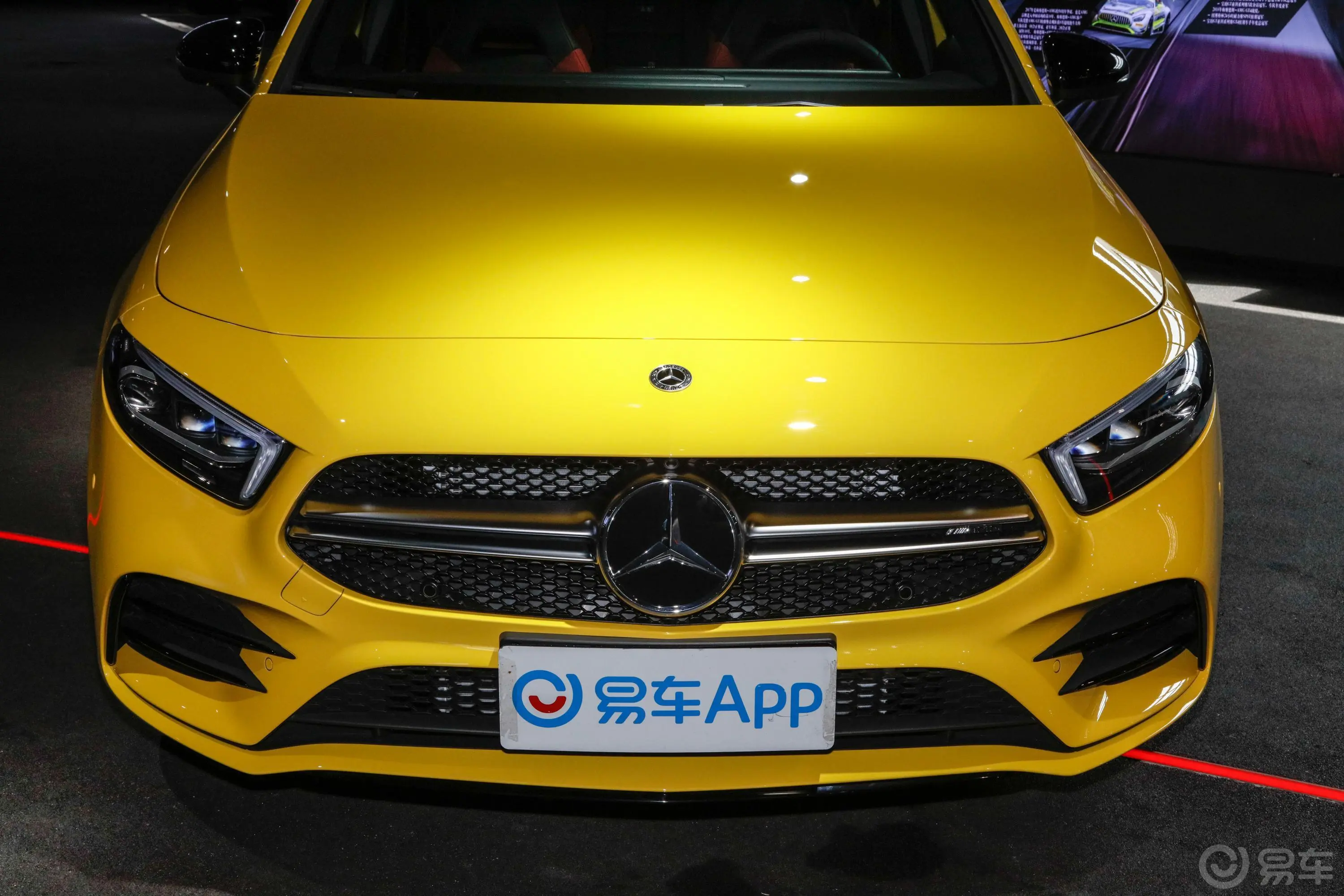 奔驰A级 AMG(进口)AMG A 35 4MATIC外观