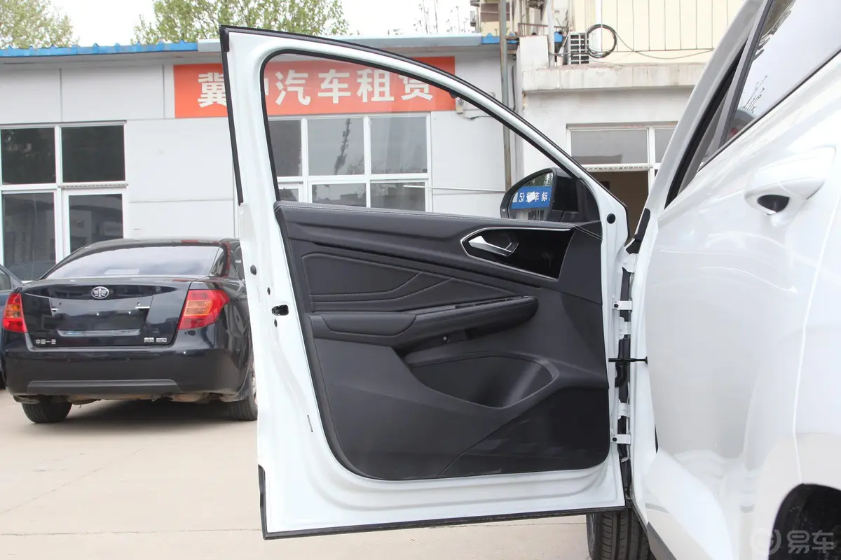 捷达VS7熊猫版 280TSI 自动荣耀型Pro驾驶员侧前车门