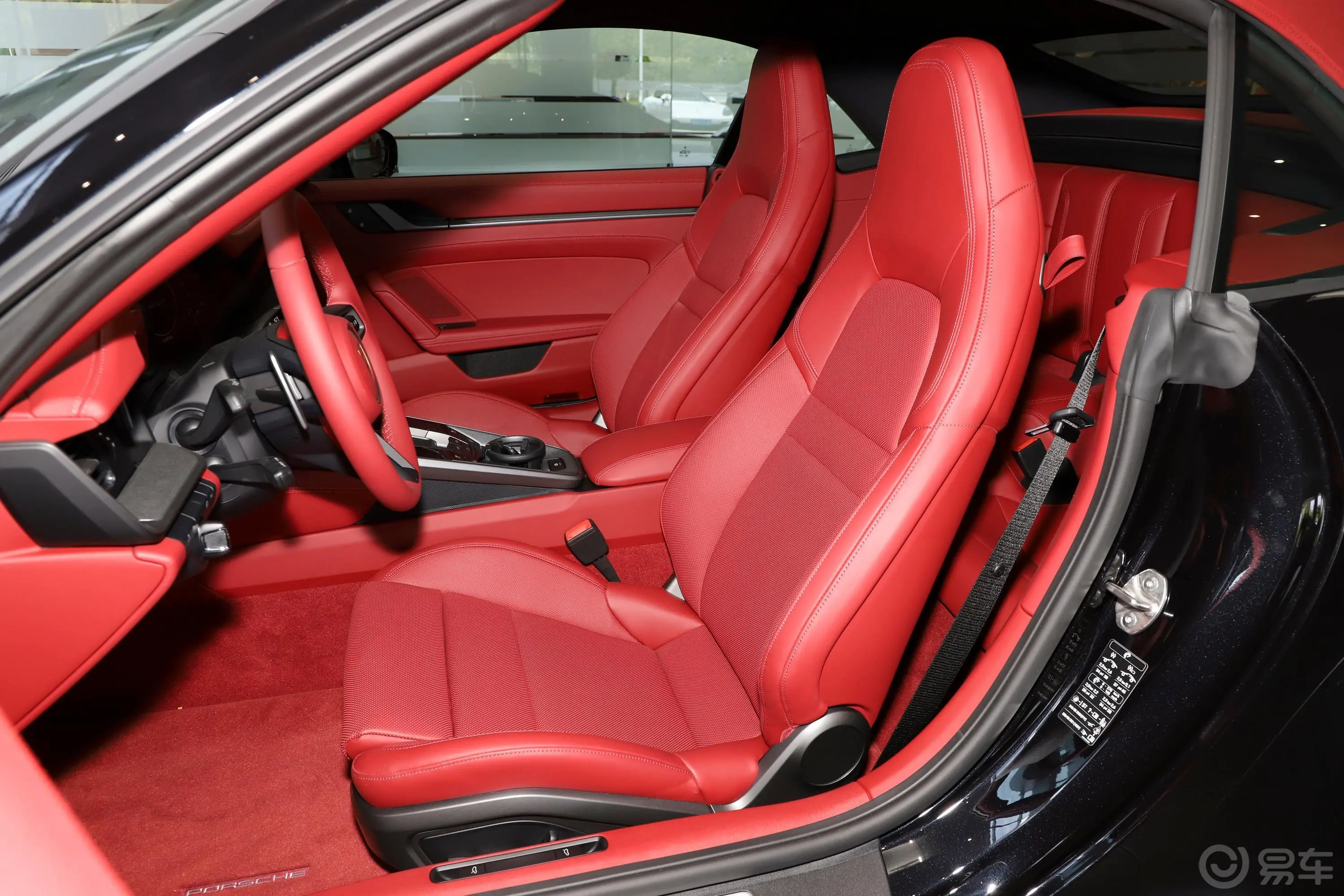 保时捷911Carrera Cabriolet 3.0T驾驶员座椅