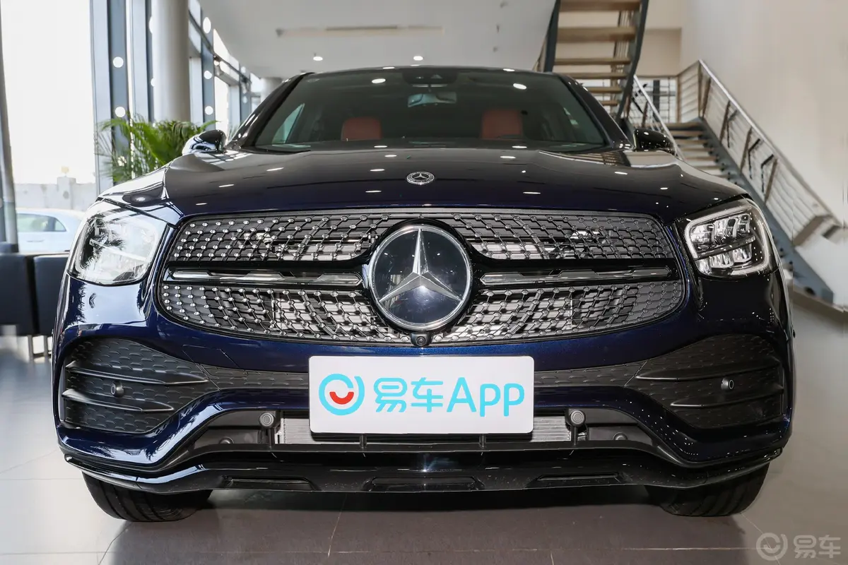 奔驰GLC轿跑改款 GLC 300 4MATIC 轿跑SUV外观